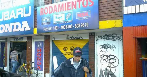 AUTOPARTES MUNDIAL G Y B LTDA AUTOPARTES MUNDIAL G Y B LTDA